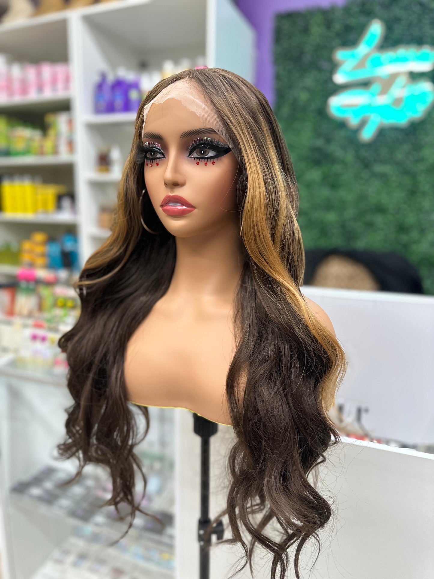 13*4 LACE FRONT PREMIUM SYNTHETIC BODY WAVE Honey Blonde Piano Color - 26"
